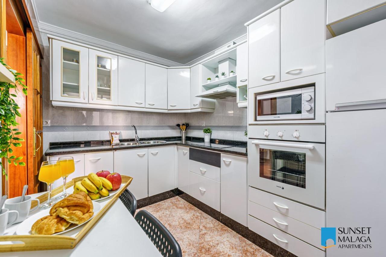 Malaga Central Station Apartment Kültér fotó