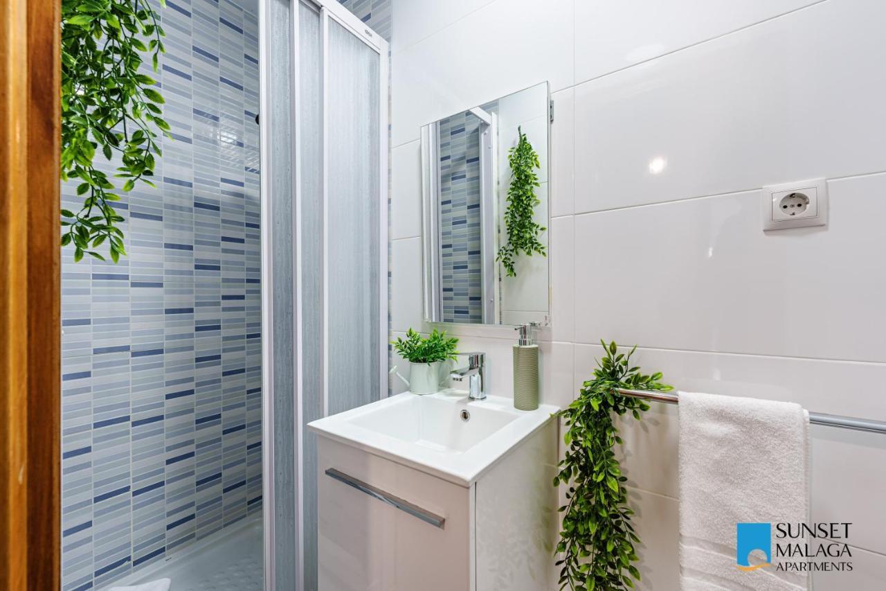 Malaga Central Station Apartment Kültér fotó