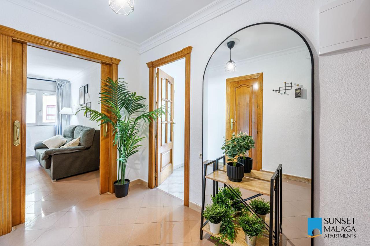 Malaga Central Station Apartment Kültér fotó